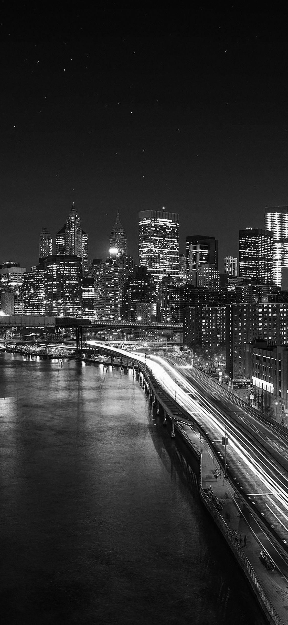 A black and white photo of the city - City