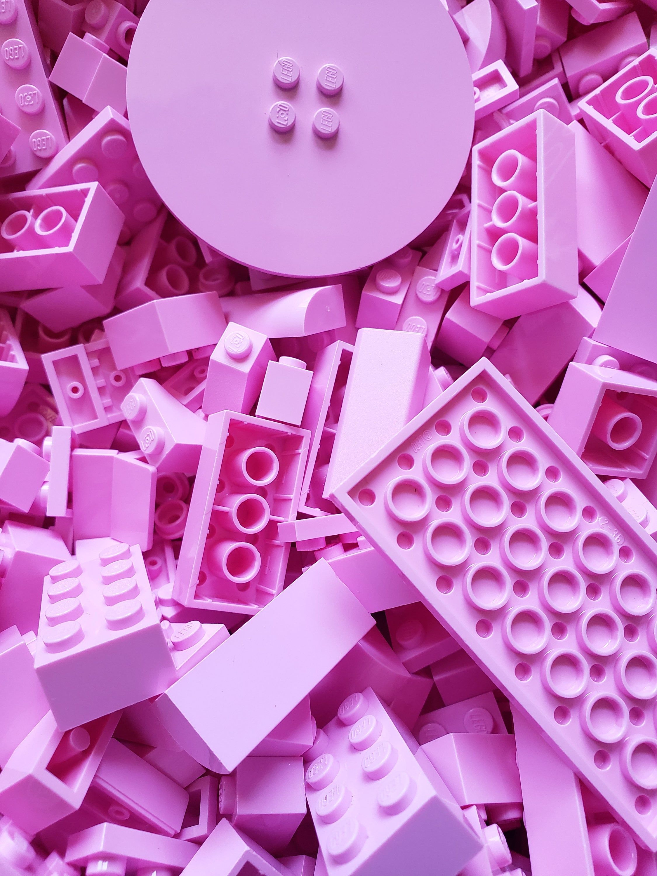 4 Lb. Light Pink LEGO® Friends Bricks