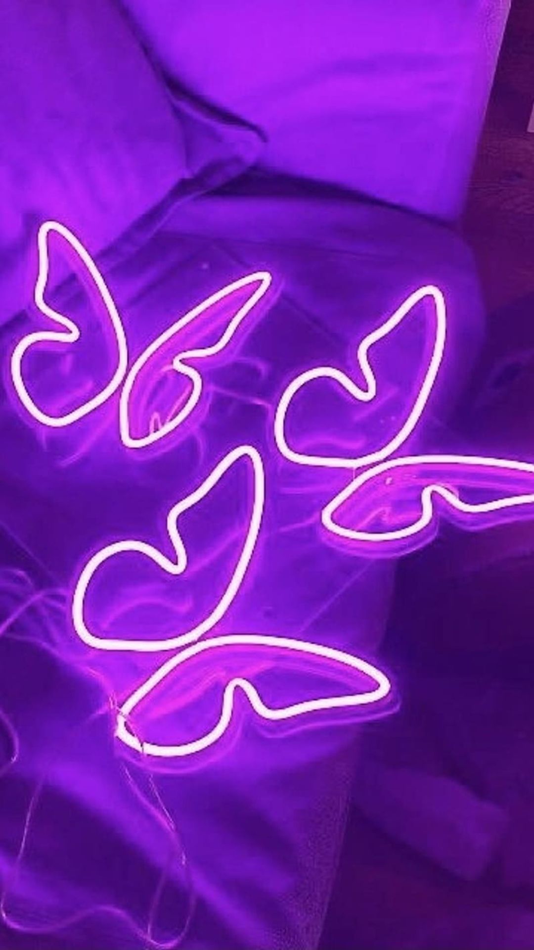 Purple Aesthetic Neon Lights Wallpaper