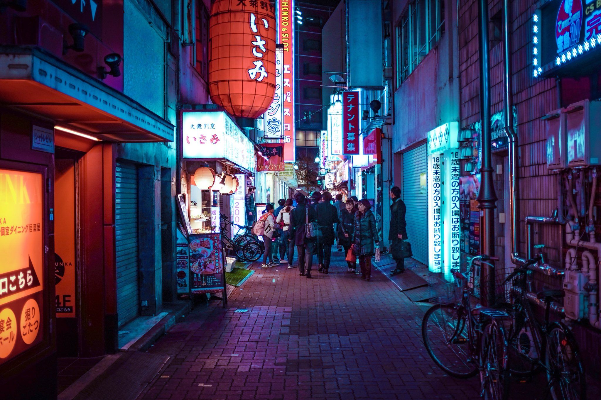 Pachinko colors. #neon #japan #tokyo