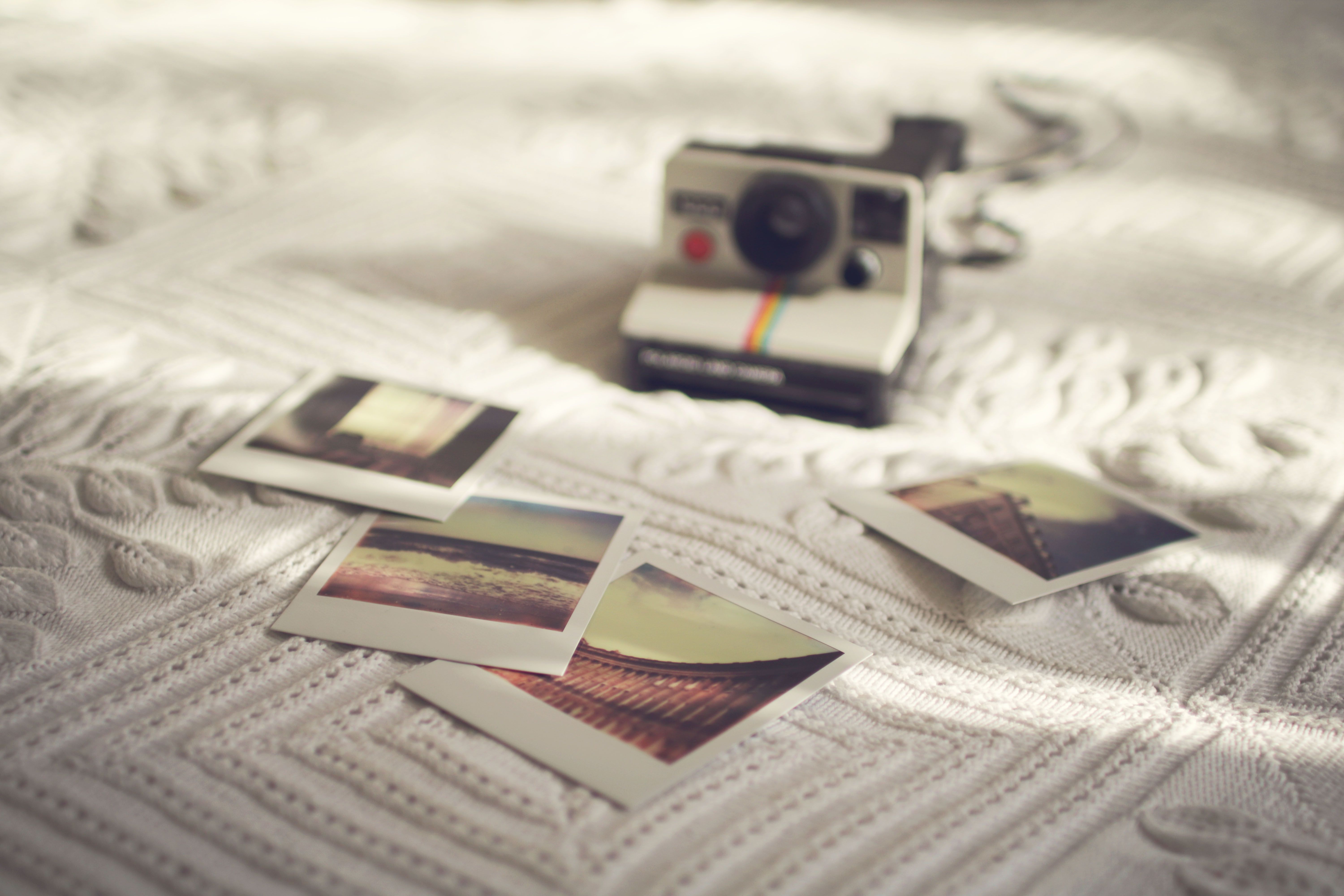 Download Polaroid Blur Man Made Camera