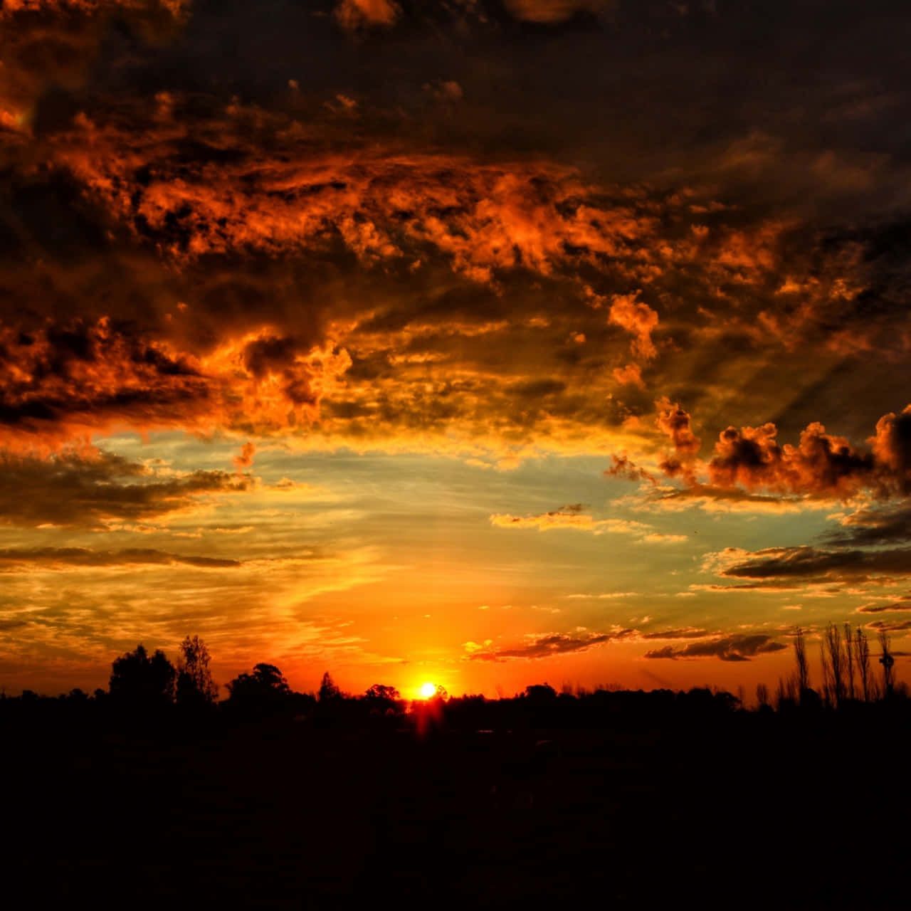 Dusky Clouds Wallpaper