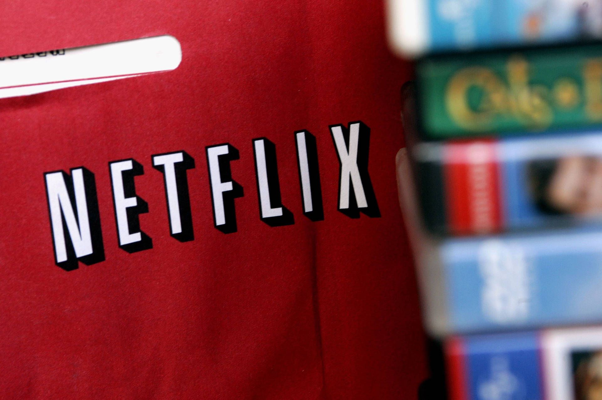 Download Netflix Wallpaper for FREE