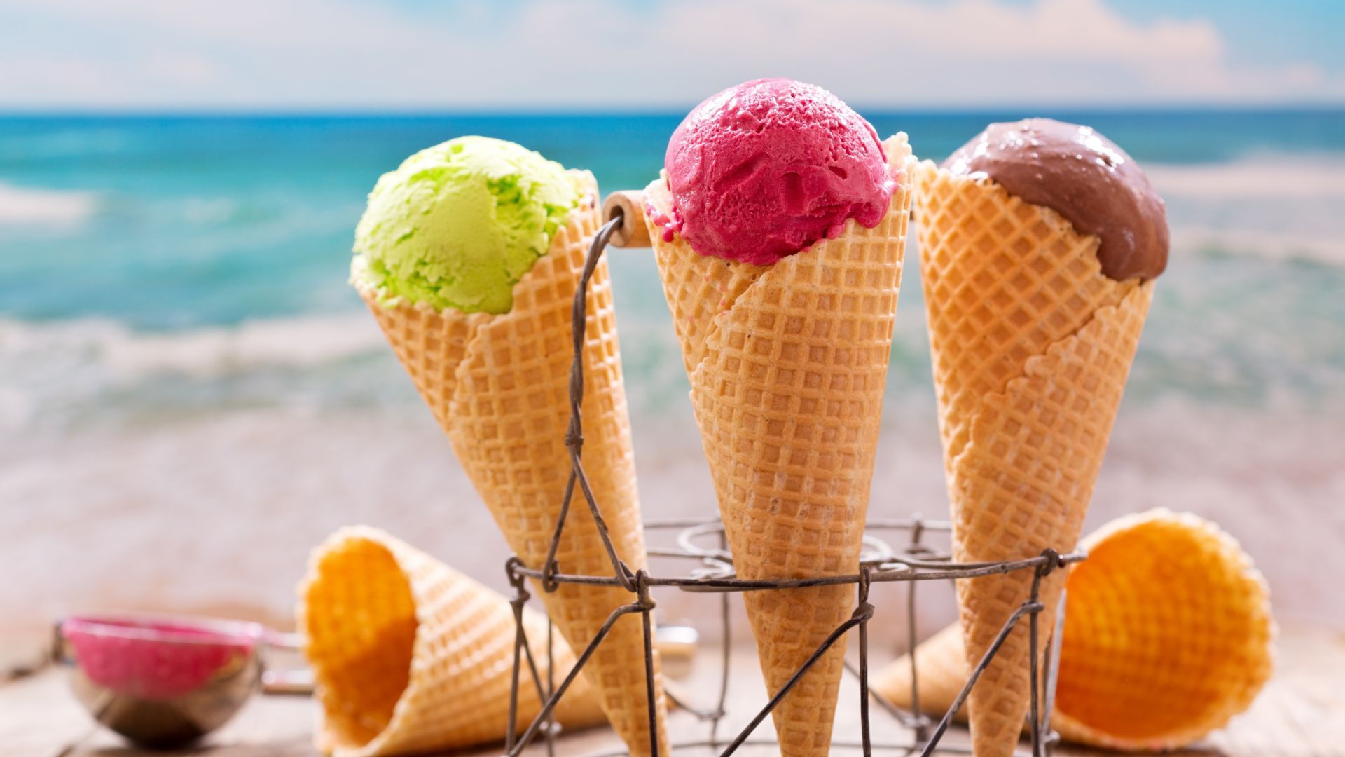 Ice Cream Aesthetic Summer Wallpaper