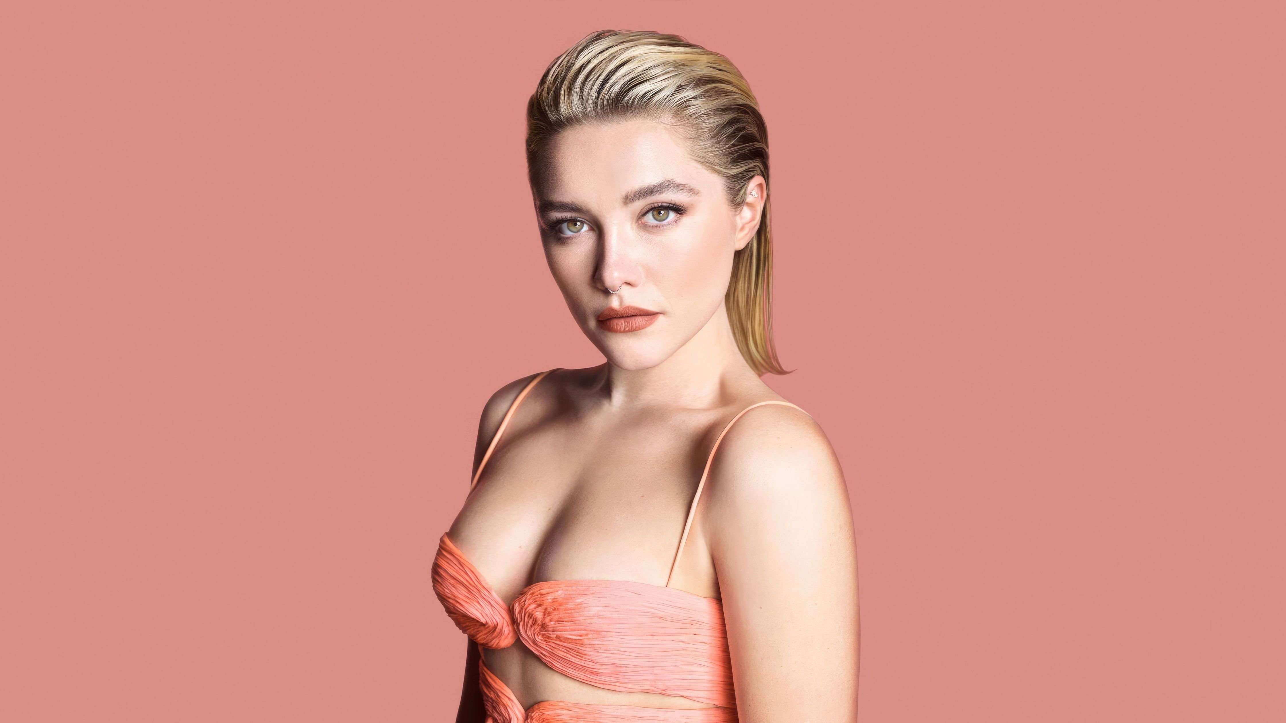 Florence Pugh Wallpaper 4K, English