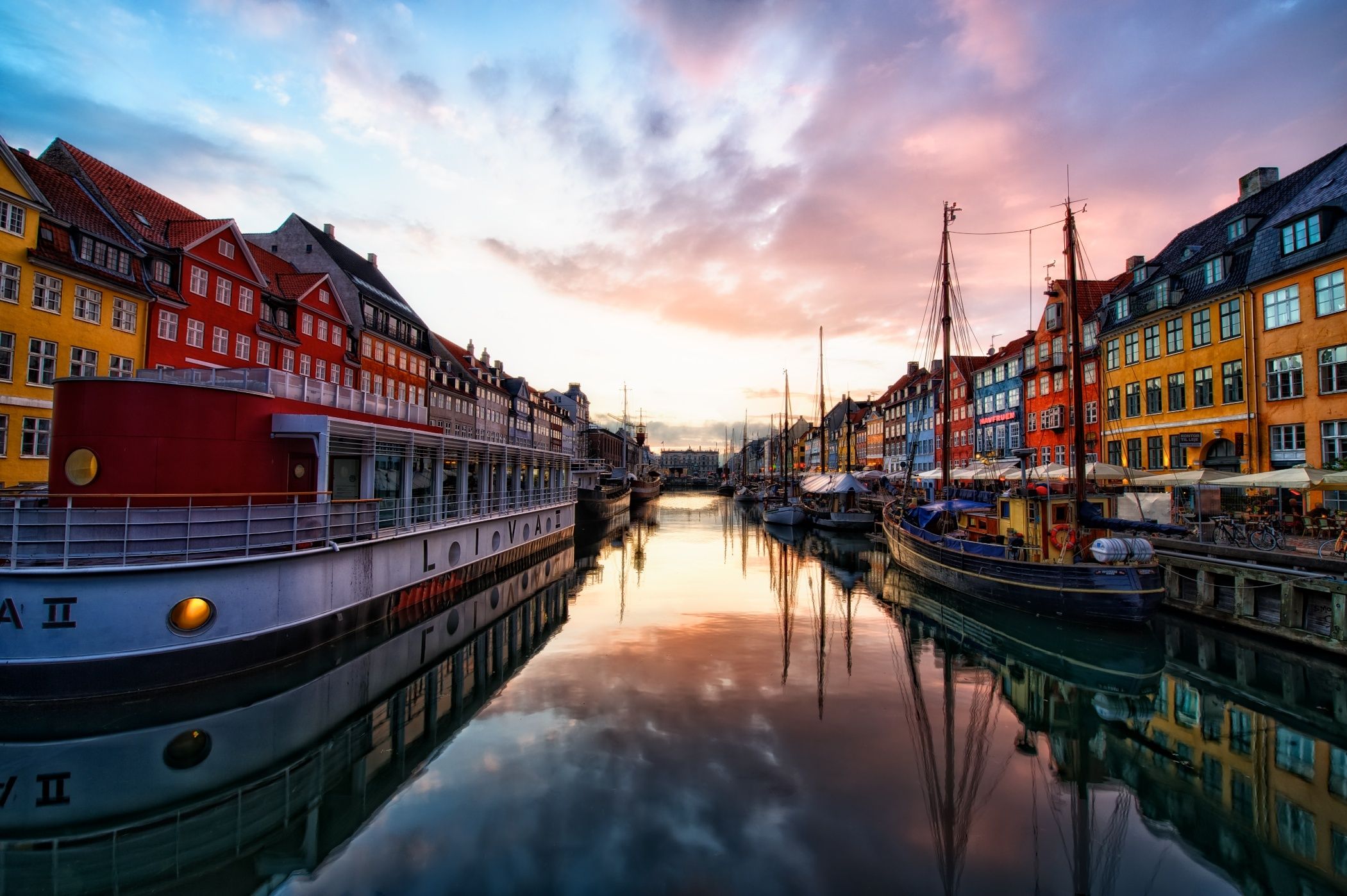 Nyhavn Wallpaper