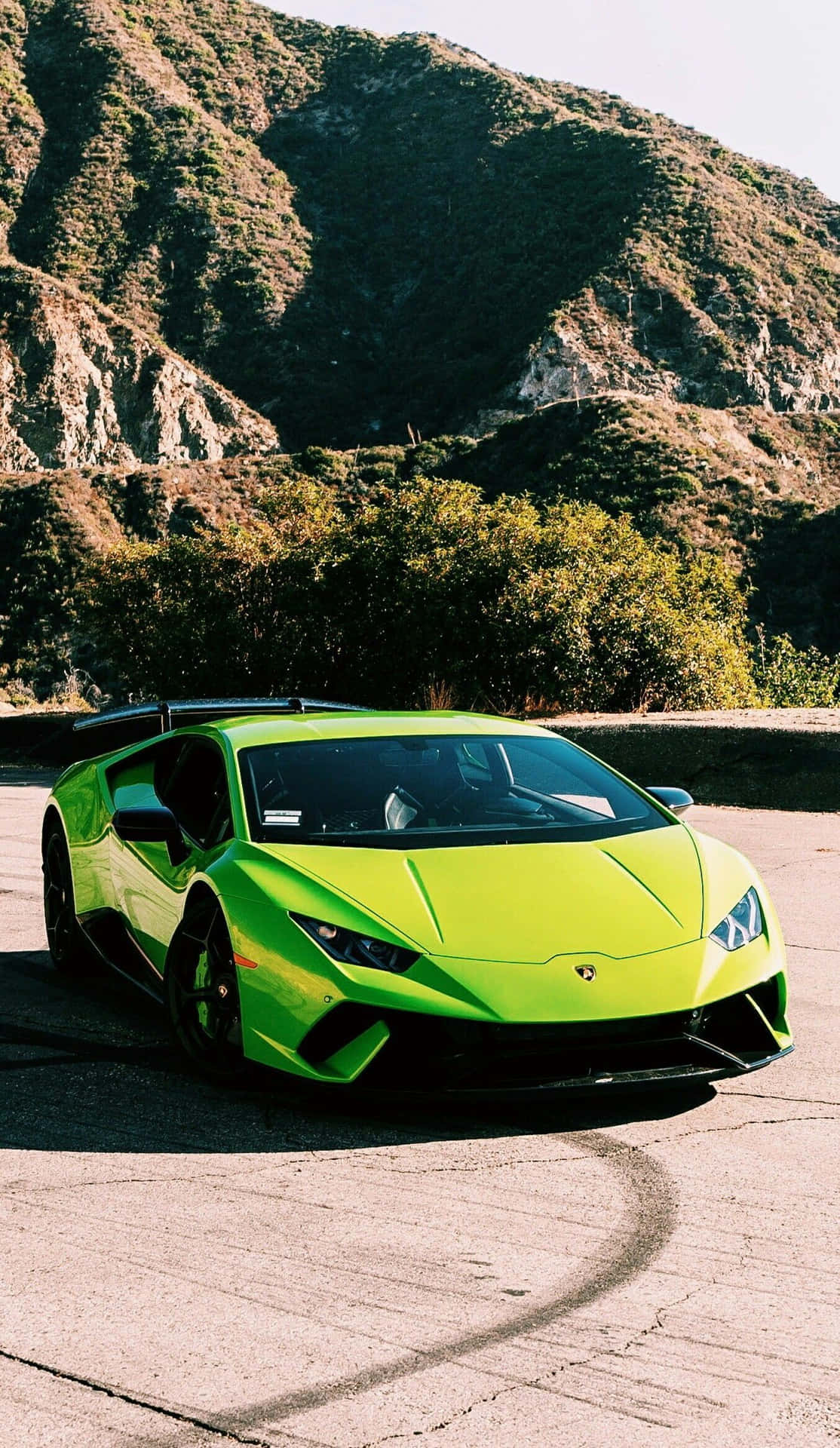 Green Lamborghini iPhone Wallpaper