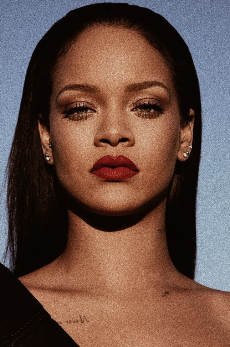 aesthetic rihanna wallpaper