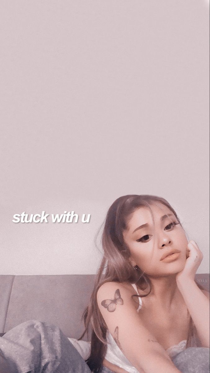 ariana grande aesthetic iphone lockscreen wallpaper